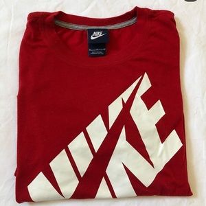 Nike cropped shirt